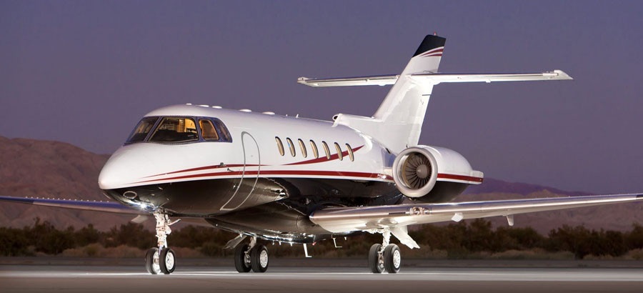 Chicago Hawker 1000 Charter