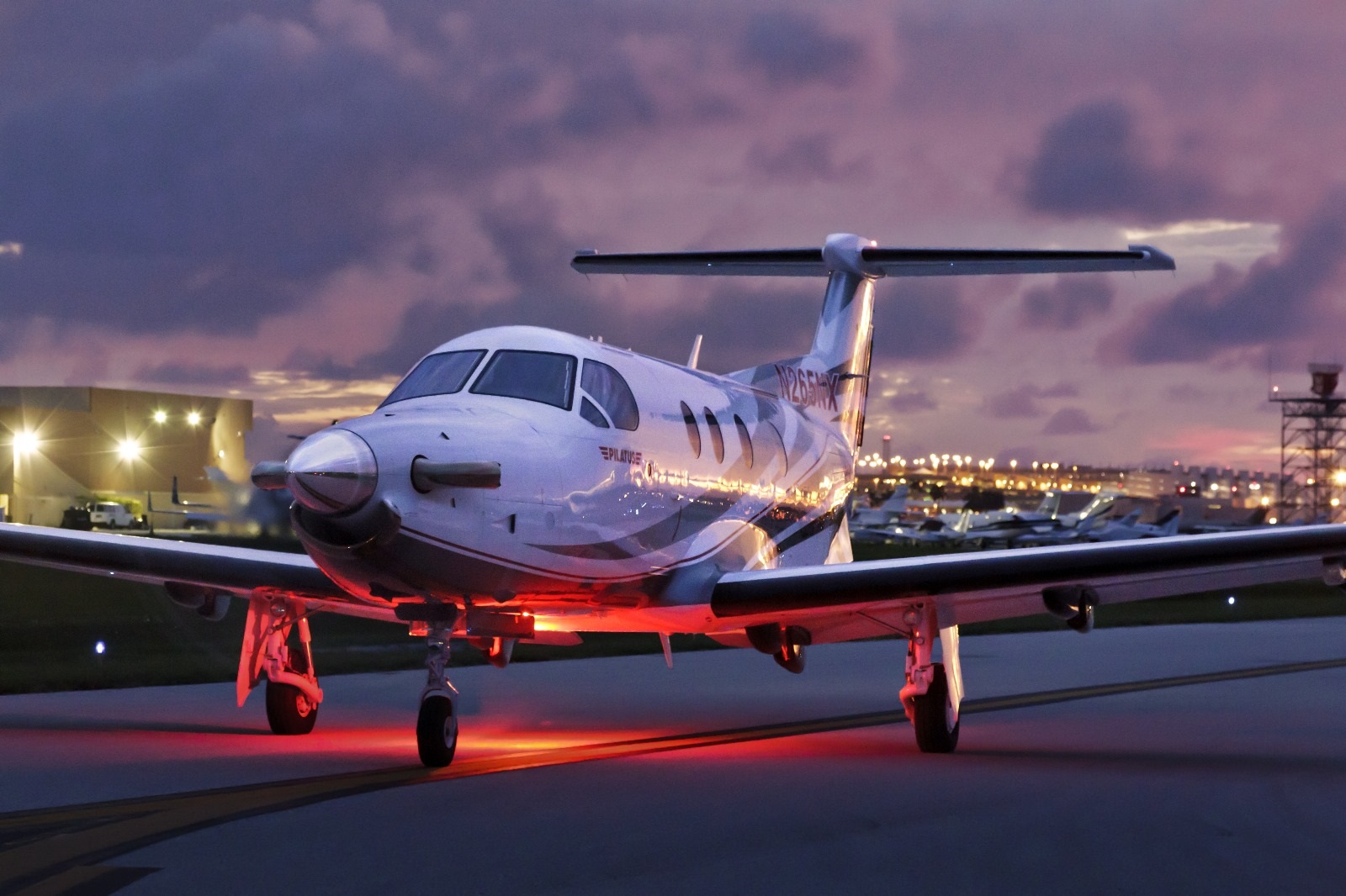 Chicago Pilatus PC-12 Charter