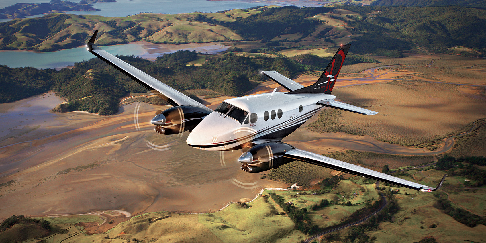 Chicago Beechcraft King Air C90GTx Charter