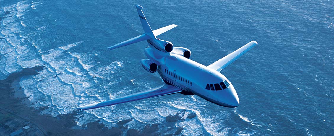 Dassault Falcon 900EX cabin for Chicago charter