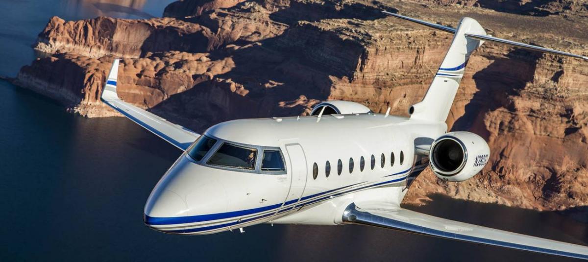 Gulfstream G280 cabin for Chicago charter