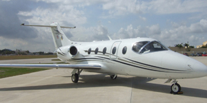Hawker 400XP view for Chicago charter