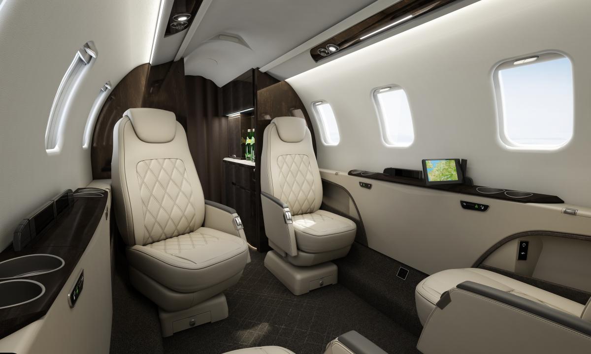 Learjet 75 cabin for Chicago charter