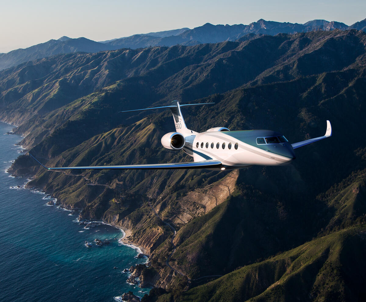 Gulfstream G800 cabin for Chicago charter